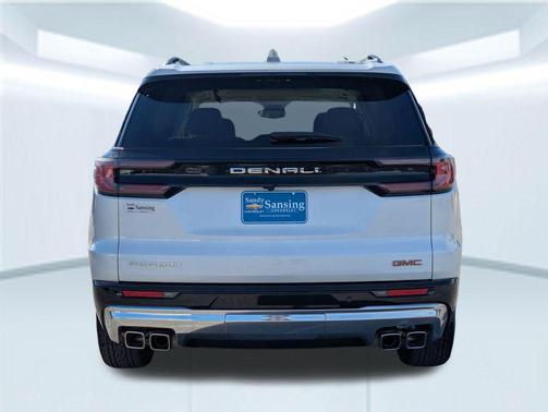 2024 GMC Acadia Denali