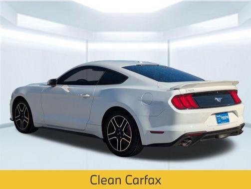 2020 Ford Mustang EcoBoost