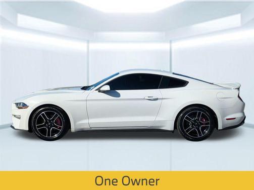 2020 Ford Mustang EcoBoost