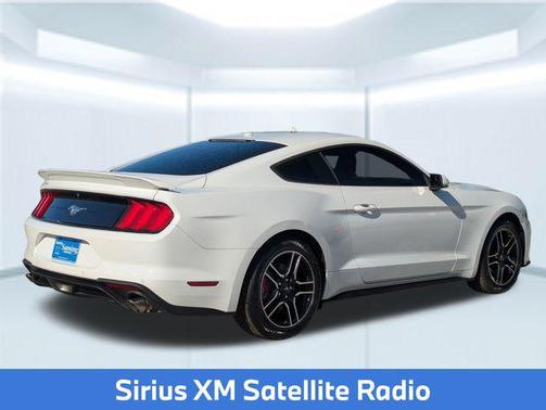 2020 Ford Mustang EcoBoost