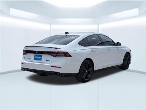Platinum White Pearl 2023 Honda Accord Hybrid Sport-L