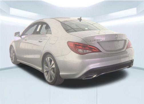 Polar Silver 2018 Mercedes-Benz CLA 250 4MATIC