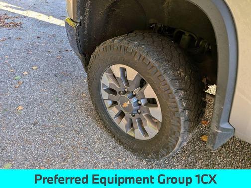 2022 Chevrolet Silverado 2500 Custom