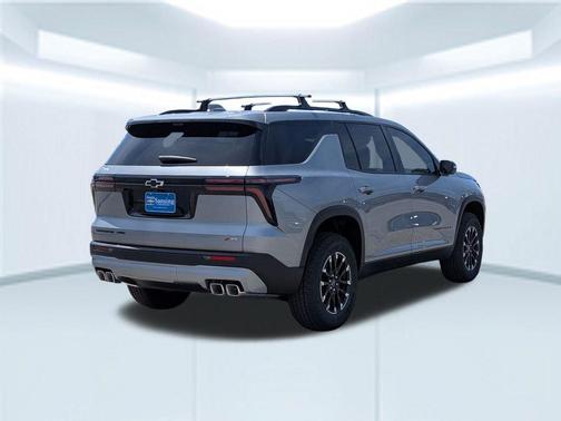 Sterling Gray Metallic 2026 Chevrolet Traverse AWD Z71