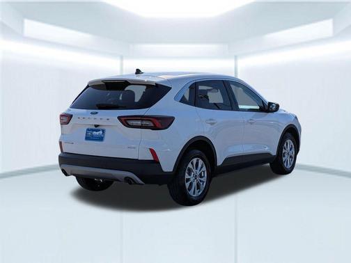 OXFORD WHITE 2024 Ford Escape Active