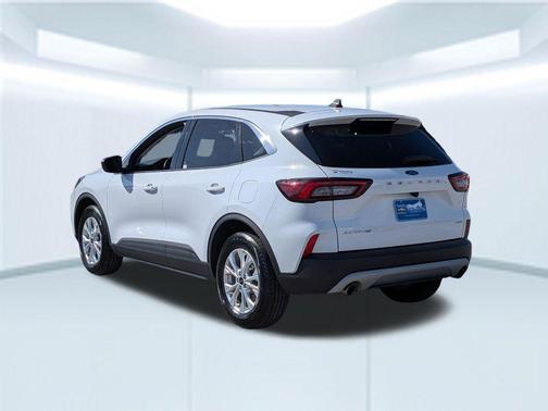 OXFORD WHITE 2024 Ford Escape Active