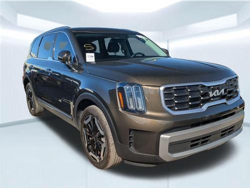 2023 Kia Telluride S