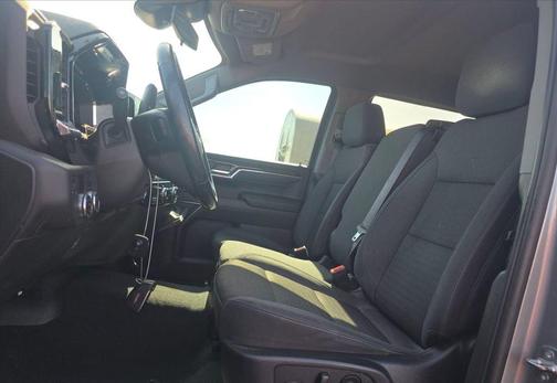Sterling Metallic 2023 GMC Sierra 1500 SLE