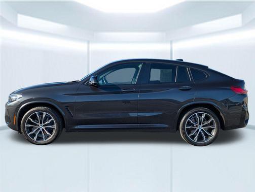 2022 BMW X4 M40i
