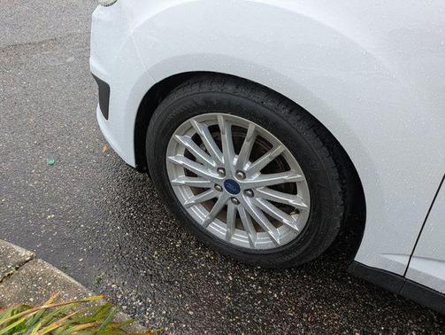 2016 Ford C-Max Hybrid SE