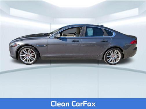 2016 Jaguar XF 35t Prestige