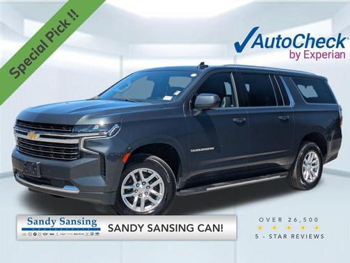 Evergreen Gray Metallic 2022 Chevrolet Suburban LT
