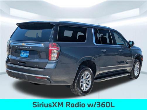 Evergreen Gray Metallic 2022 Chevrolet Suburban LT