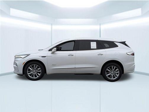 2023 Buick Enclave Avenir AWD