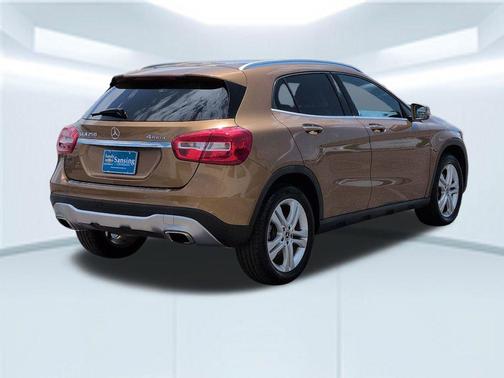 Canyon Beige 2018 Mercedes-Benz GLA 250 4MATIC