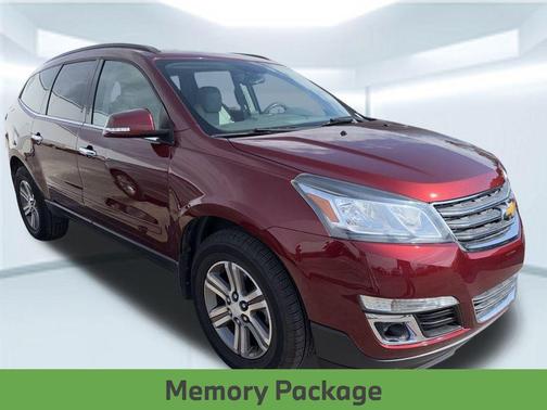 2017 Chevrolet Traverse 2LT