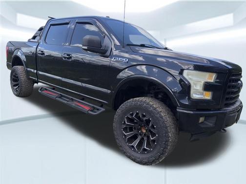 SHADOW BLACK 2017 Ford F-150 XLT