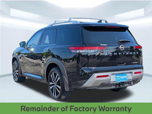 2024 Nissan Pathfinder Platinum FWD