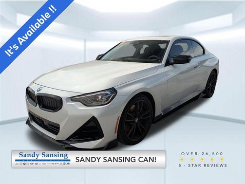 Mineral White Metallic 2024 BMW M240 i