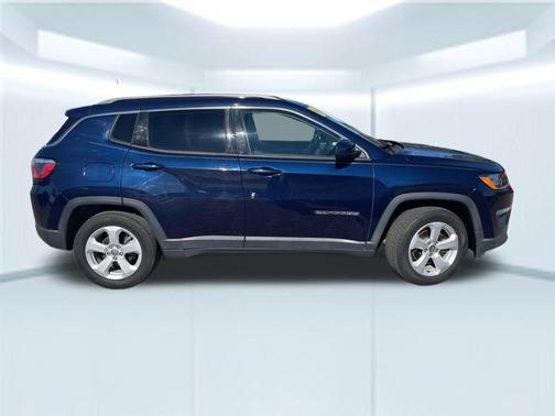 2017 Jeep New Compass Latitude