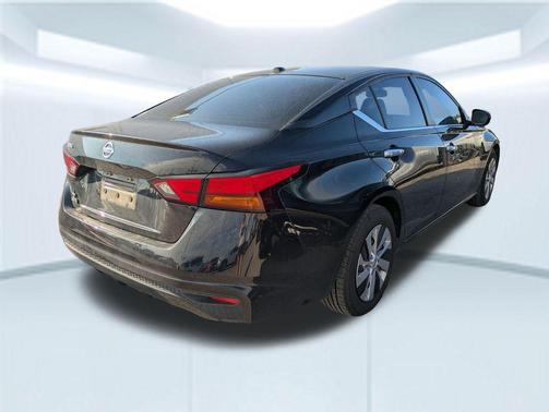 2020 Nissan Altima S FWD