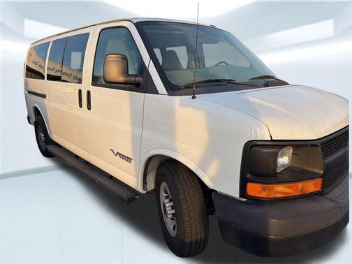 2014 Chevrolet Express 2500 LS