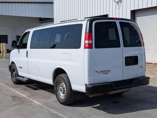 2014 Chevrolet Express 2500 LS