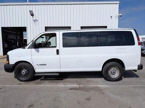 2014 Chevrolet Express 2500 LS