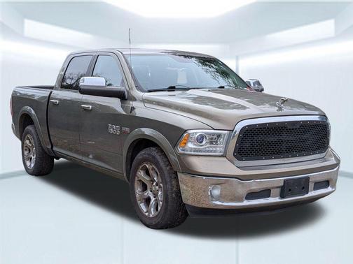 2014 RAM 1500 Laramie