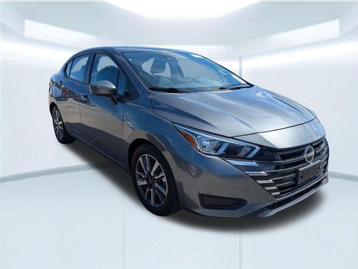 2023 Nissan Versa 1.6 SV