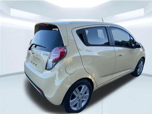 2013 Chevrolet Spark 1LT