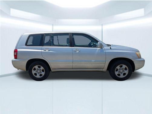 2001 Toyota Highlander Base