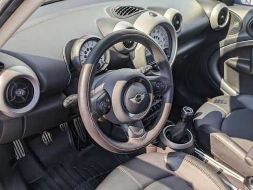 2012 MINI Cooper S Countryman Base