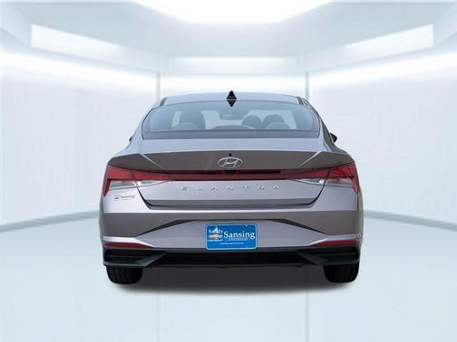 Fluid Metal 2023 Hyundai ELANTRA SEL