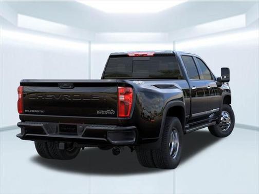 2025 Chevrolet Silverado 3500 High Country