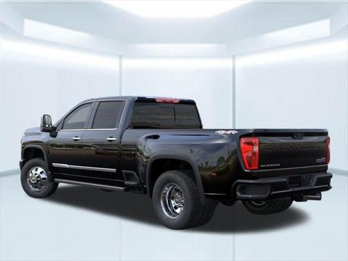 2025 Chevrolet Silverado 3500 High Country