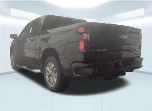 Black 2022 Chevrolet Silverado 1500 Custom