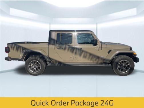 2020 Jeep Gladiator Overland