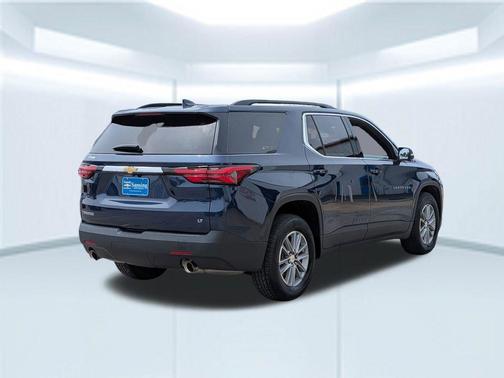 Northsky Blue Metallic 2023 Chevrolet Traverse LT Cloth