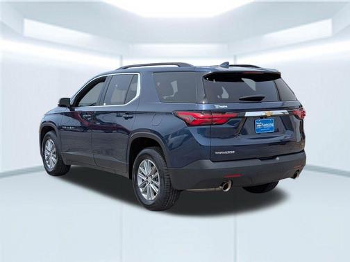 Northsky Blue Metallic 2023 Chevrolet Traverse LT Cloth