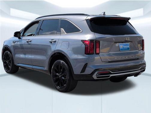 Everlasting Silver 2021 Kia Sorento SX