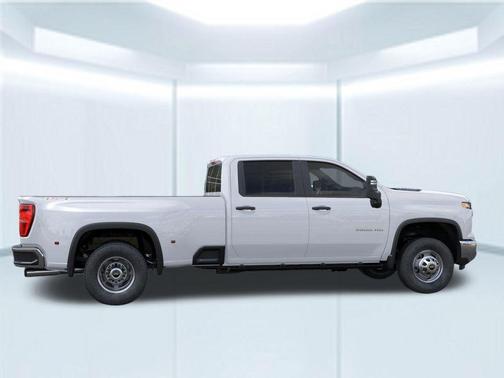 2026 Chevrolet Silverado 3500 WT