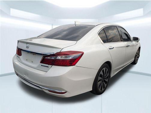 2017 Honda Accord Hybrid EX-L