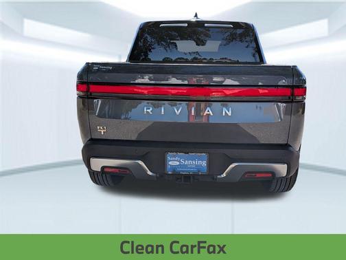 2022 Rivian R1T Adventure