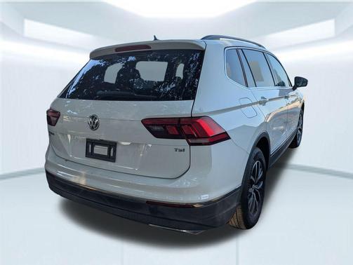 2018 Volkswagen Tiguan 2.0T SEL