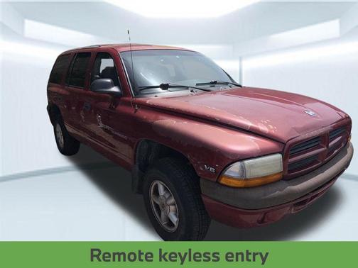 Red 2000 Dodge Durango 4WD