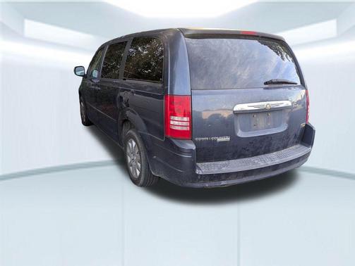 2008 Chrysler Town & Country LX
