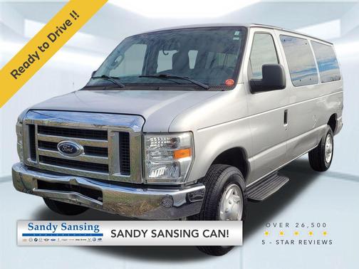 2012 Ford E350 Super Duty XLT