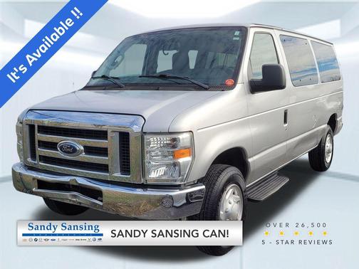 2012 Ford E350 Super Duty XLT