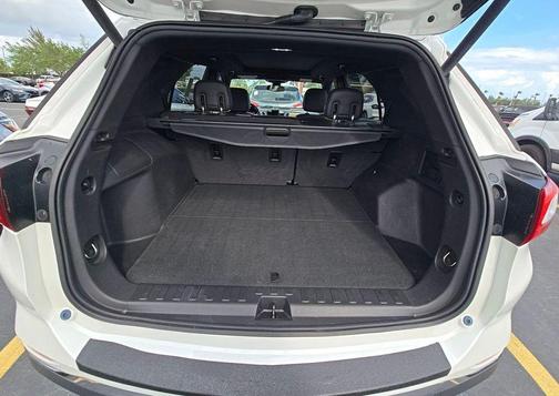 Iridescent Pearl Tricoat 2019 Chevrolet Equinox Premier w/2LZ